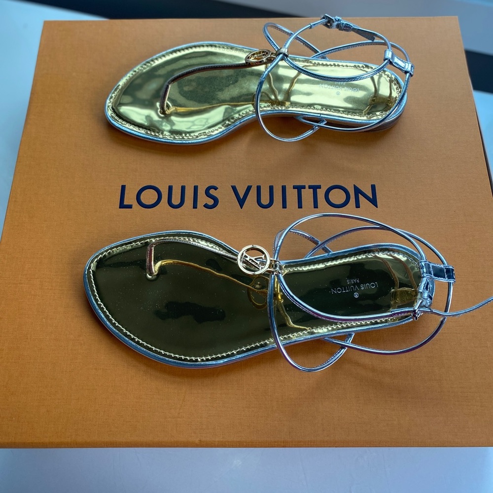 Sunseeker Flat Thong Sandals in gold tone